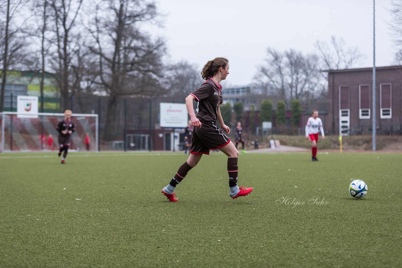 Bild 352 - B-Juniorinnen Walddoerfer - St.Pauli : Ergebnis: 4:1